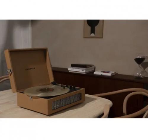 Грамофон Crosley Voyager Plus Tan (Bluetooth Out)